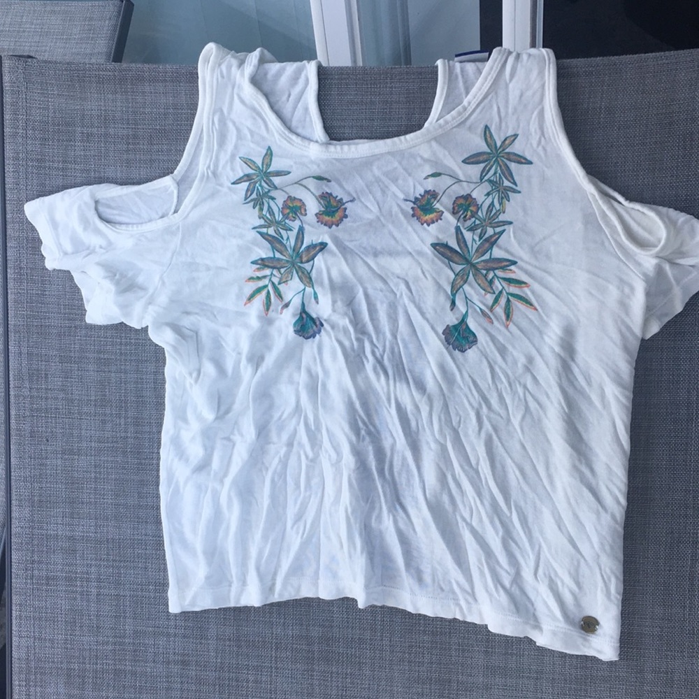 NWOT Roxy cold shoulder top